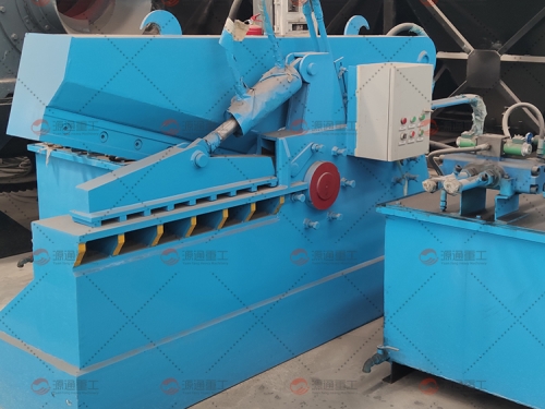 What types of scrap steel shearing equipment are there? What's the difference between them?
