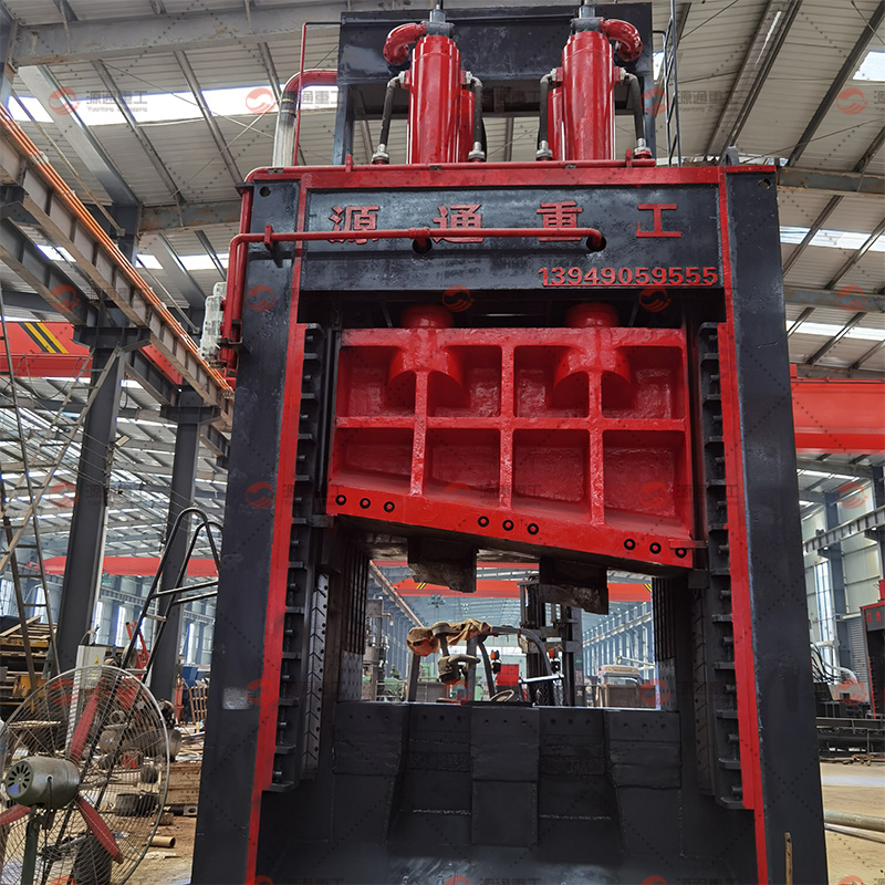 Multi-knife hydraulic gantry shearing machine