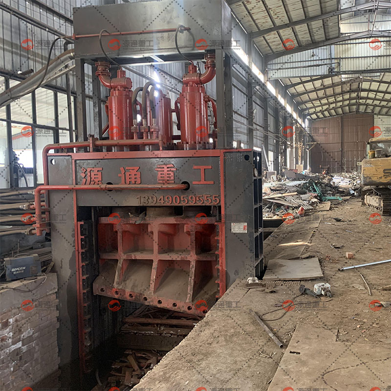 Production site of hydraulic steel shearing machine