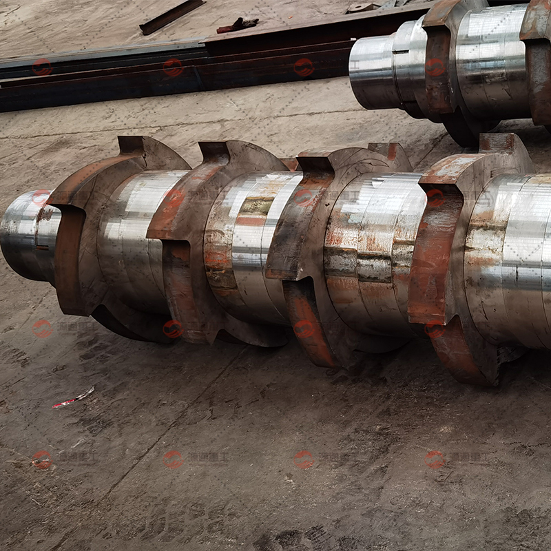 Double shaft shredder