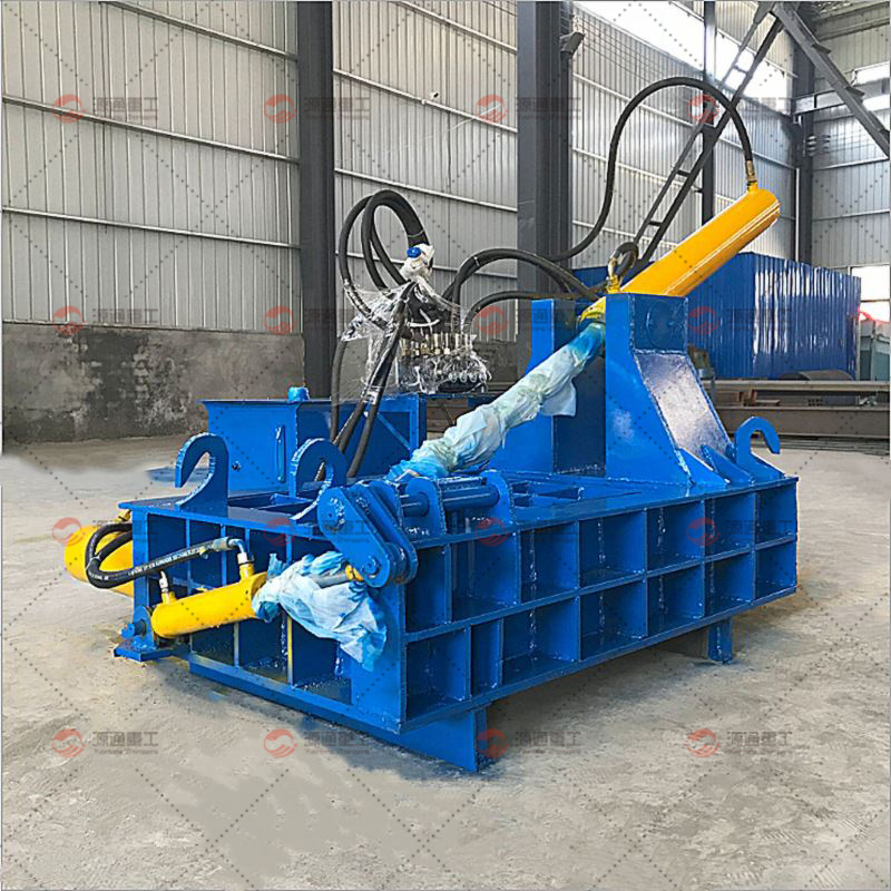 Metal baler