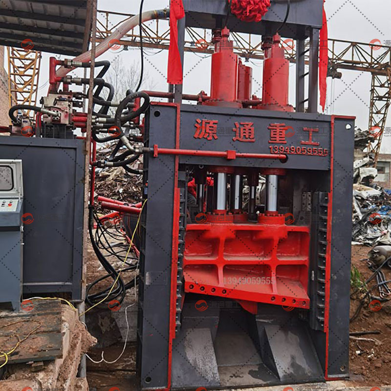 Multi-knife gantry scissors