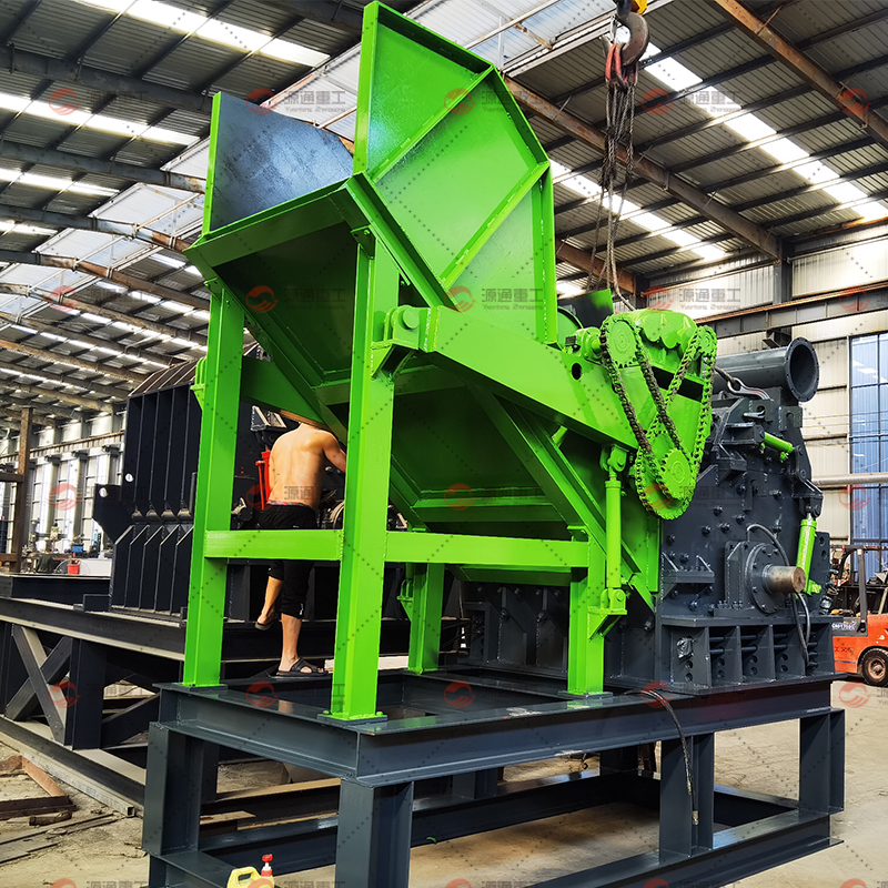 Large metal crusher