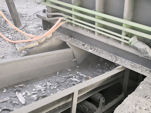 How to avoid blockage in the scrap aluminum crusher during crushing